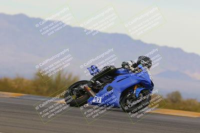 media/Dec-17-2022-SoCal Trackdays (Sat) [[224abd9271]]/Turn 9 Side (245pm)/